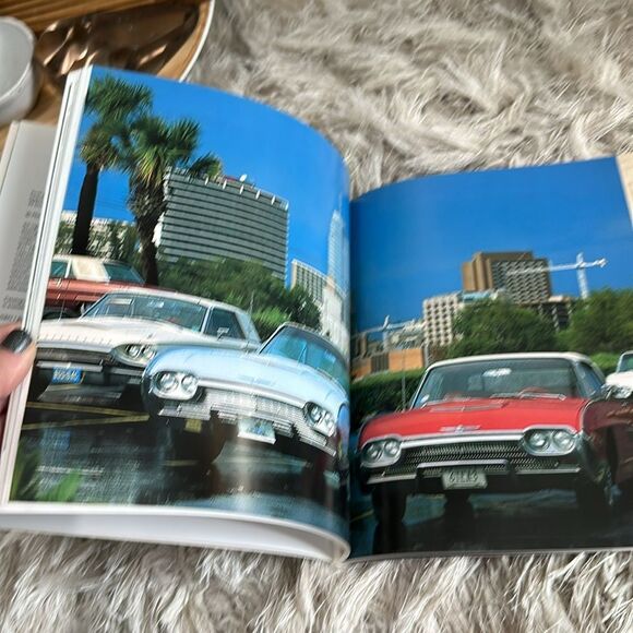 Ford T-Bird By Malcom Birkitt Osprey Automotive 128 Pages Filled With Photos - Picture 13 of 17